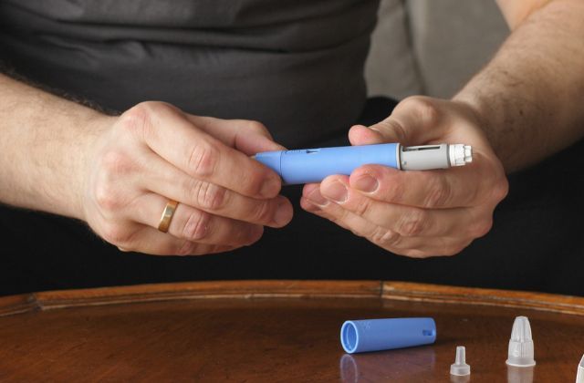 Canetas emagrecedoras prejudicam fígado e pâncreas?